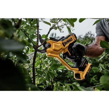DEWALT 20V MAX Cordless Pruning Shears – Bare Tool (DCPR320B)